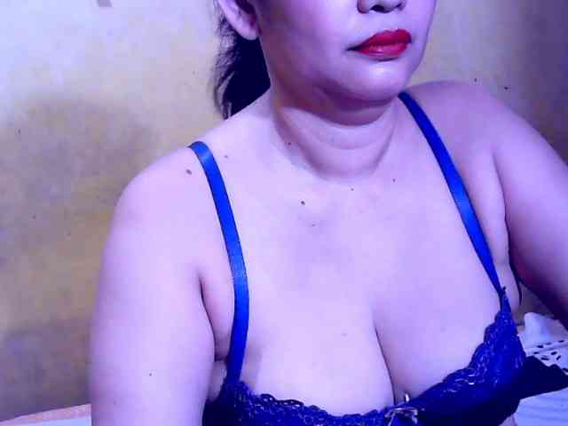 SweetMonlight webcam
