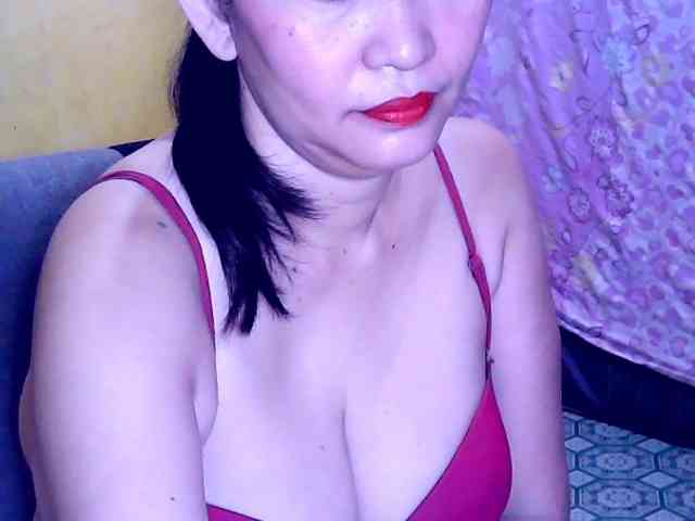 SweetMonlight webcam