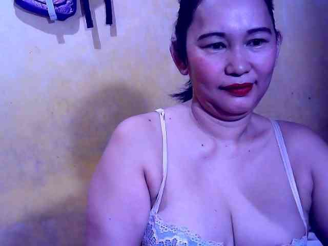 SweetMonlight webcam