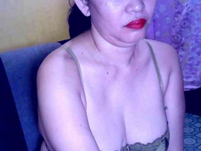 SweetMonlight webcam