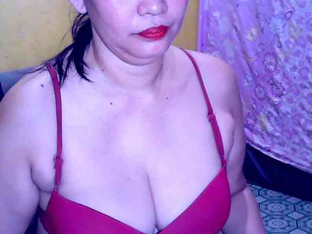 SweetMonlight webcam