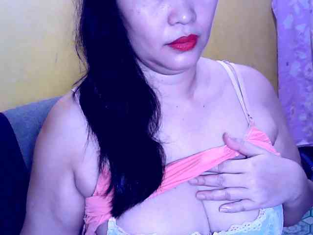 SweetMonlight webcam