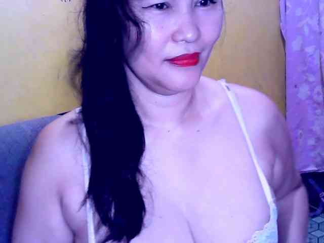 SweetMonlight webcam