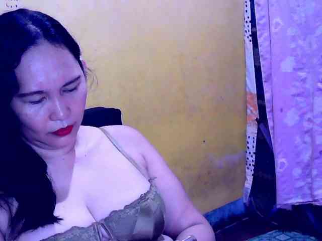 SweetMonlight webcam