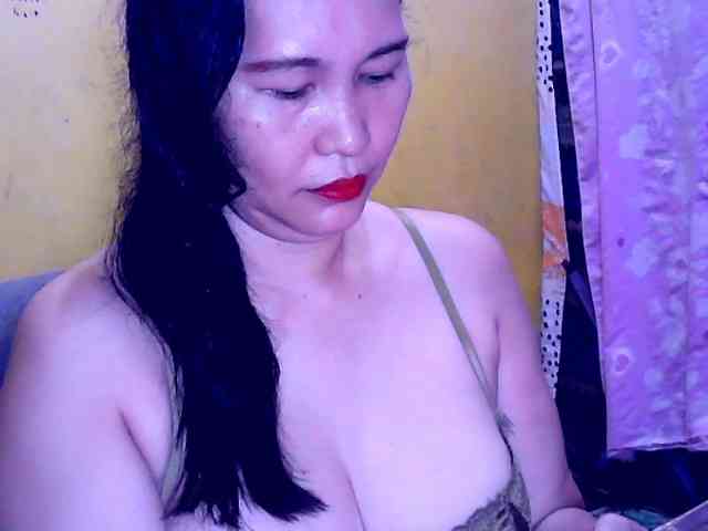 SweetMonlight webcam