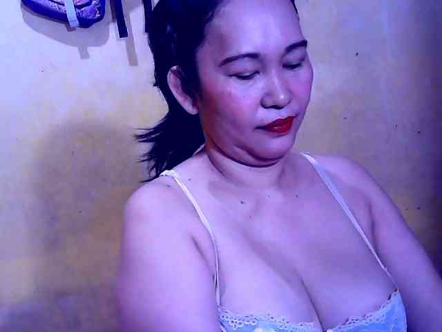 SweetMonlight webcam