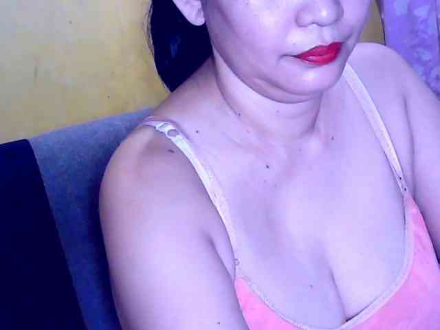 SweetMonlight webcam