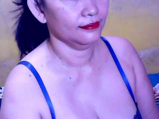 SweetMonlight webcam