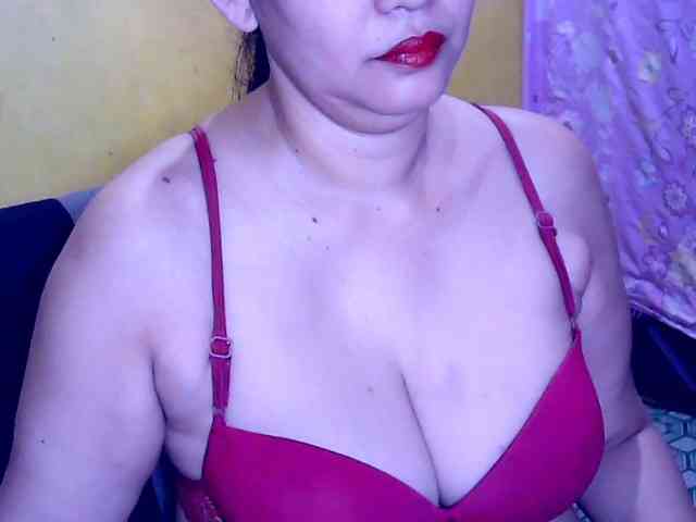 SweetMonlight webcam