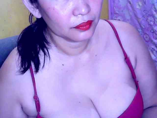 SweetMonlight webcam