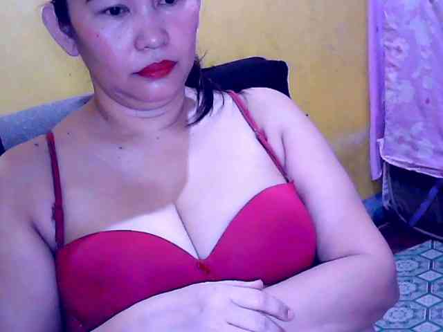 SweetMonlight webcam