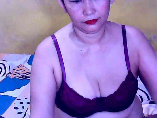 SweetMonlight webcam