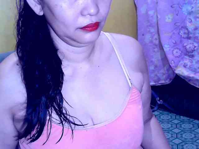 SweetMonlight webcam