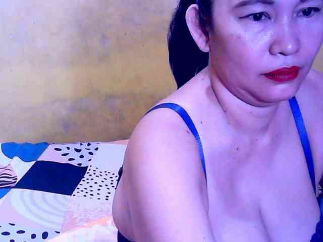 SweetMonlight webcam