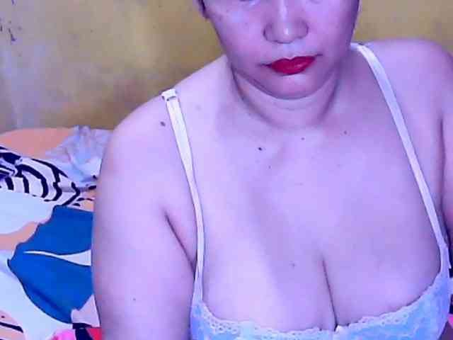 SweetMonlight webcam