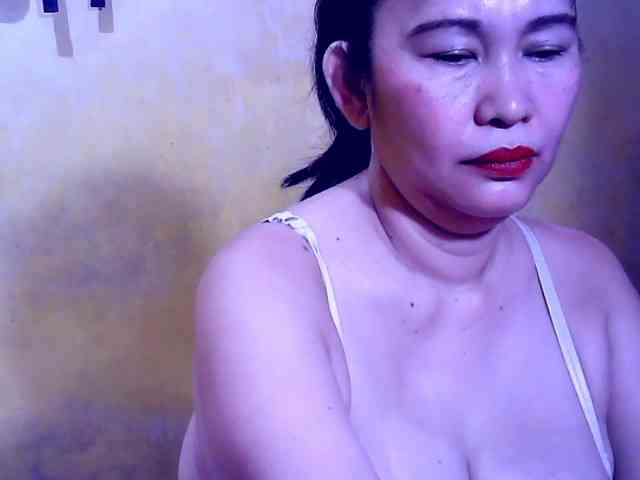 SweetMonlight webcam