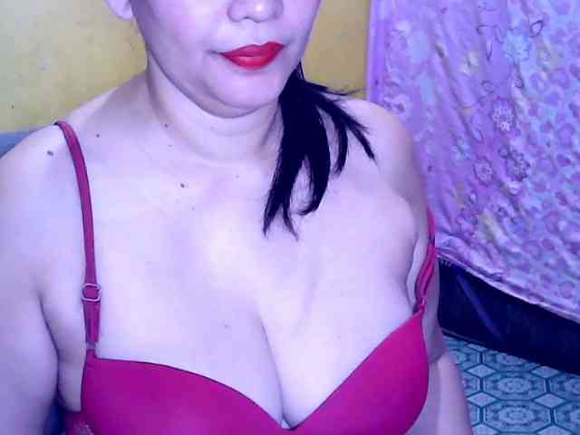 SweetMonlight webcam