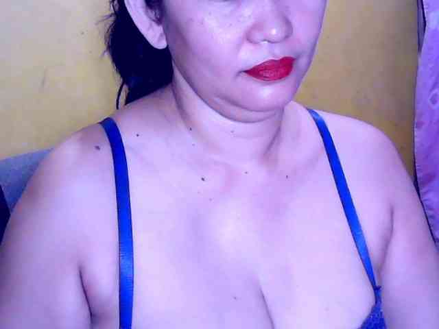 SweetMonlight webcam