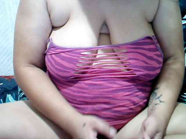 jackielyn24 webcam