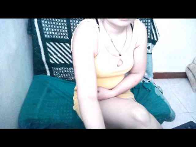 GrrrHottt18 webcam