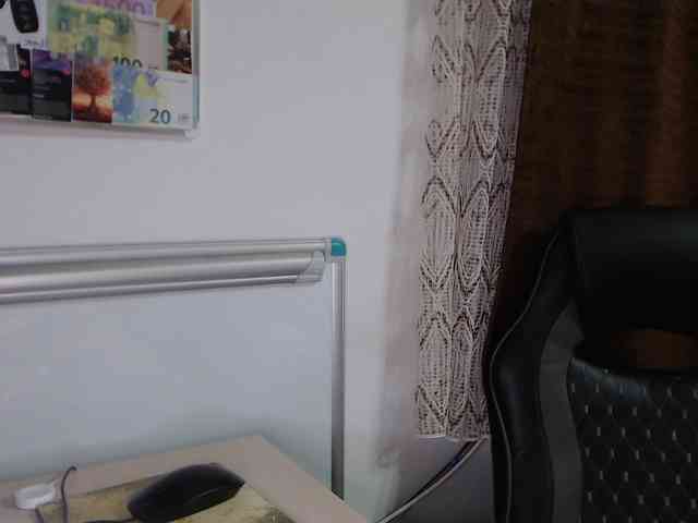 SEXY-GODDESabrina webcam