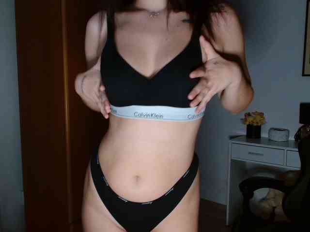 SEXY-GODDESabrina webcam
