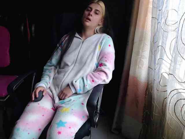 theplayful webcam