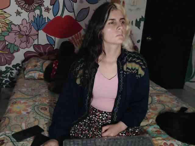 theplayful webcam
