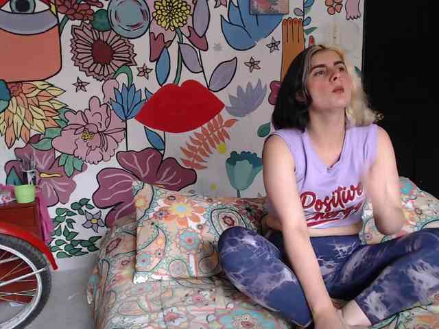 theplayful webcam