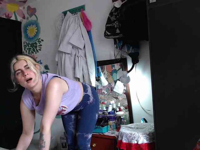 theplayful webcam