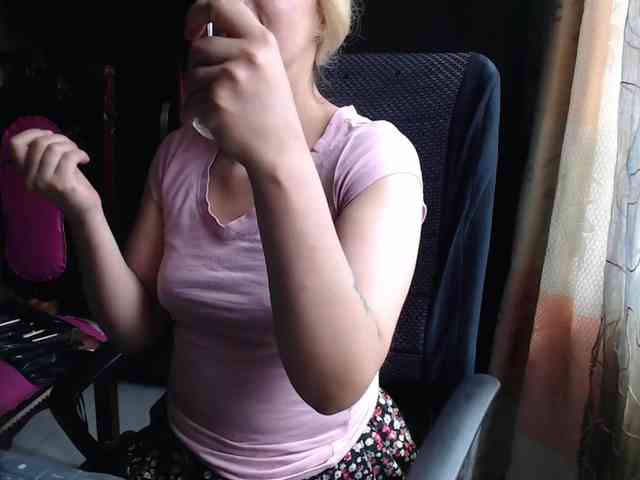 theplayful webcam