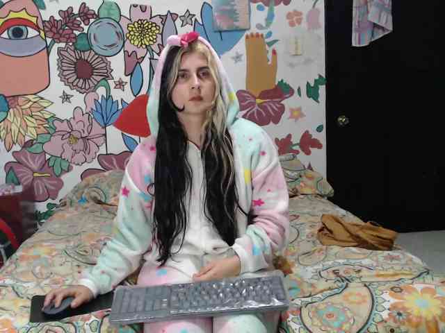 theplayful webcam