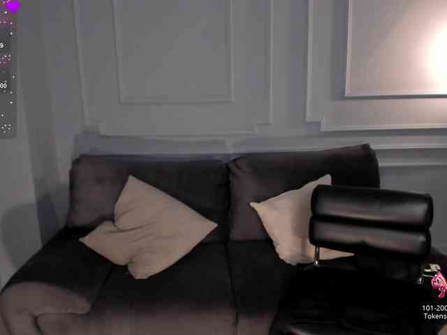 MollySunders webcam
