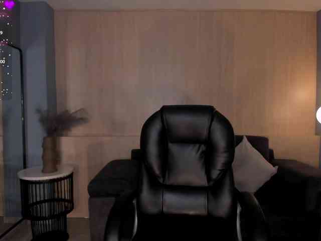 MollySunders webcam