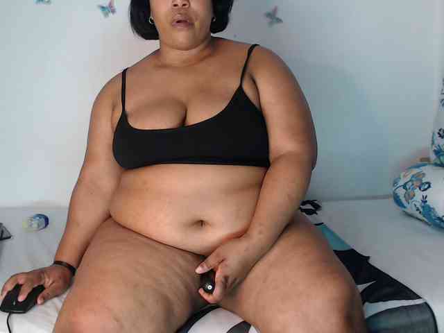 SexyChill1992 webcam
