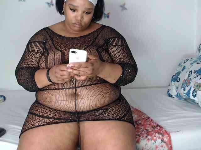 SexyChill1992 webcam