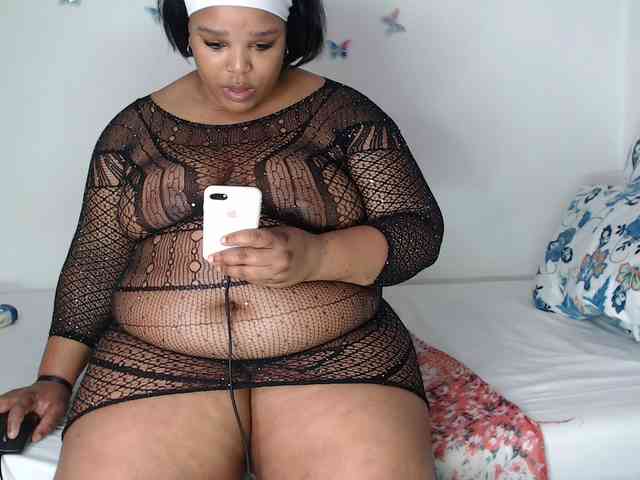 SexyChill1992 webcam
