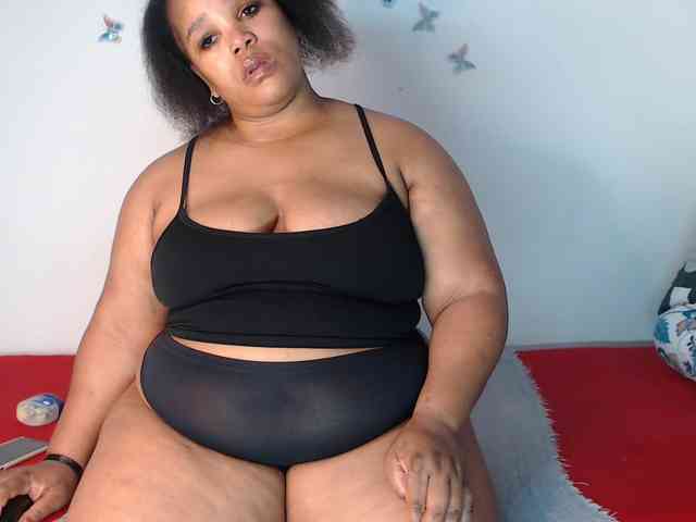 SexyChill1992 webcam