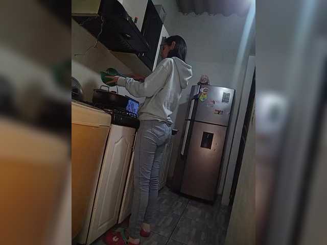 Kingofqueen23