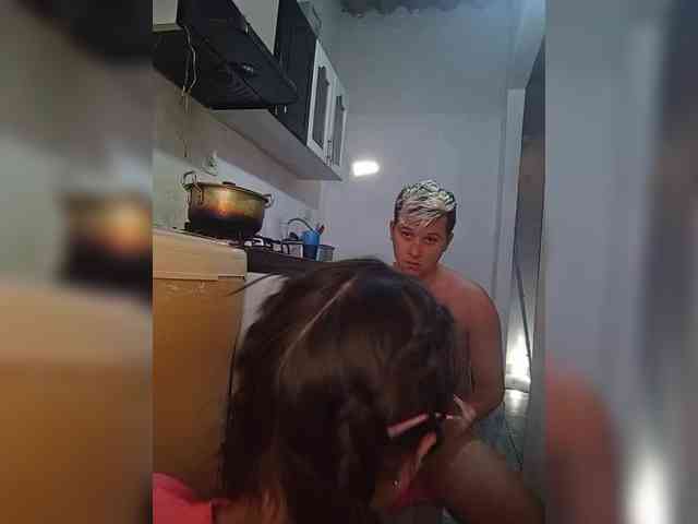 Kingofqueen23 webcam