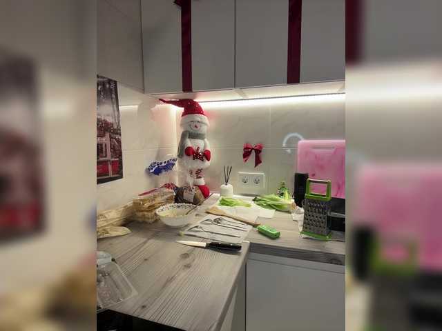 Entrez le videochat erotique avec le
modèle fymryn fymryn