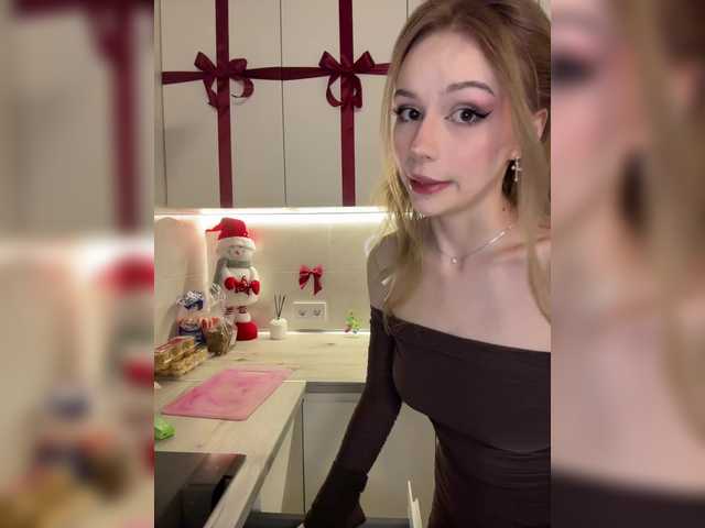 Entra en el chat con el modelo fymryn fymryn