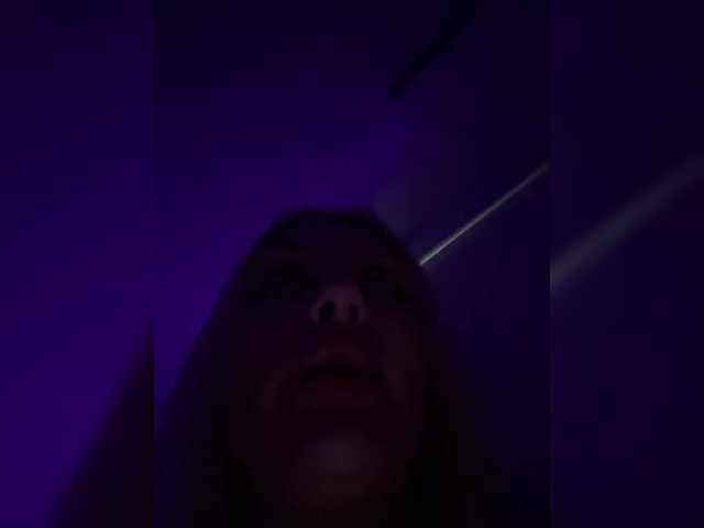 Idź na czacie Tvoyasamka77 Tvoyasamka77