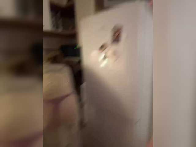 Entrez le videochat erotique avec le
modèle Tvoyasamka77 Tvoyasamka77