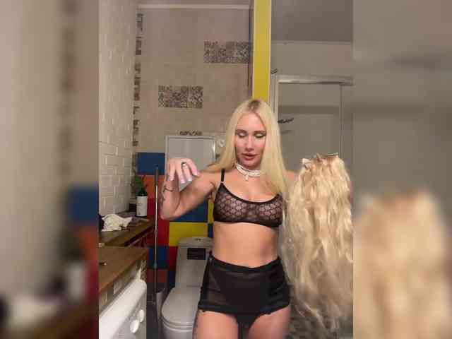 Tvoyasamka77 webcam