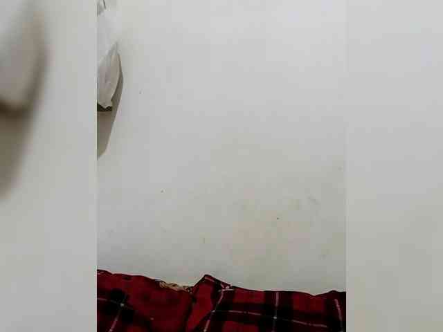 Asminah webcam