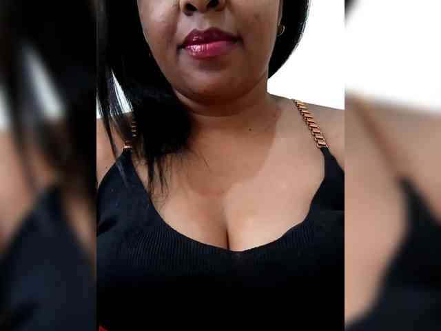 Asminah webcam