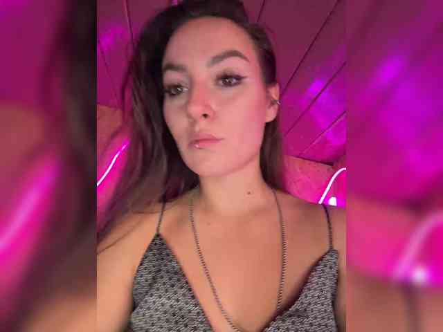 Mini-Molly69x webcam