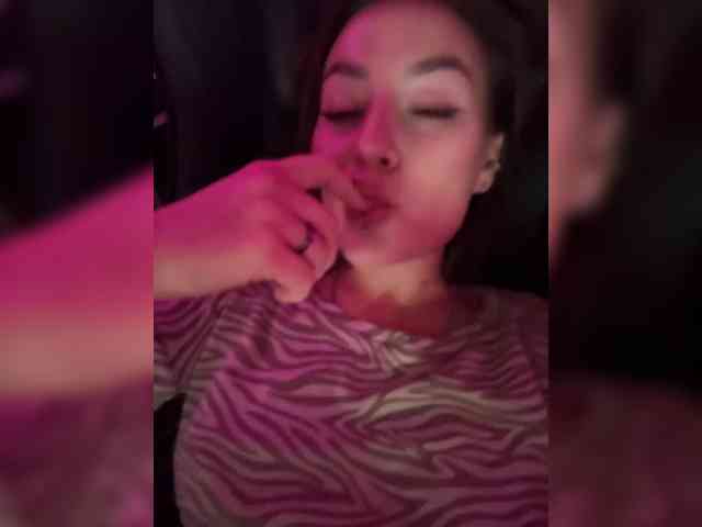 Mini-Molly69x webcam