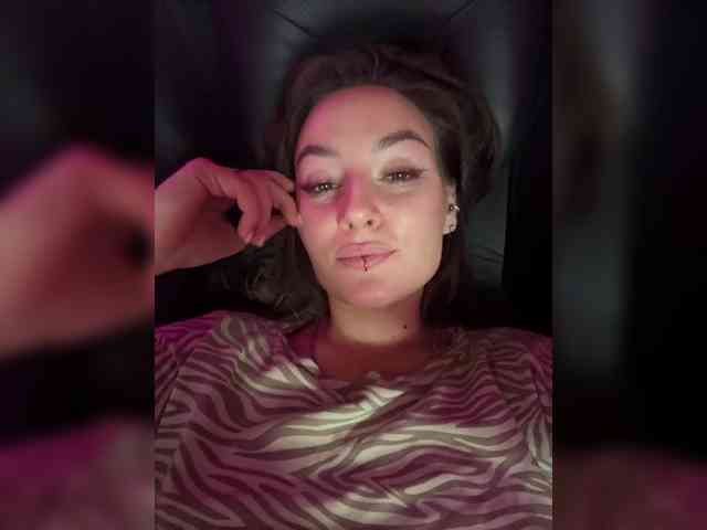 Mini-Molly69x webcam